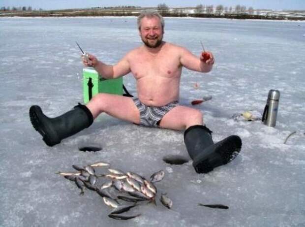 Да-да, зимняя рыбалка — это особое удовольствие и занятие не для всех. зима, прикол, чудаки, юмор