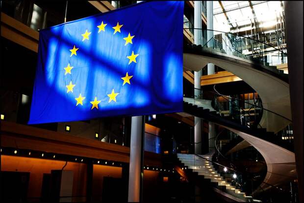 Разведчик Жак Бо: лидеры ЕС получили пощечину на выборах в ЕП из-за Украины
