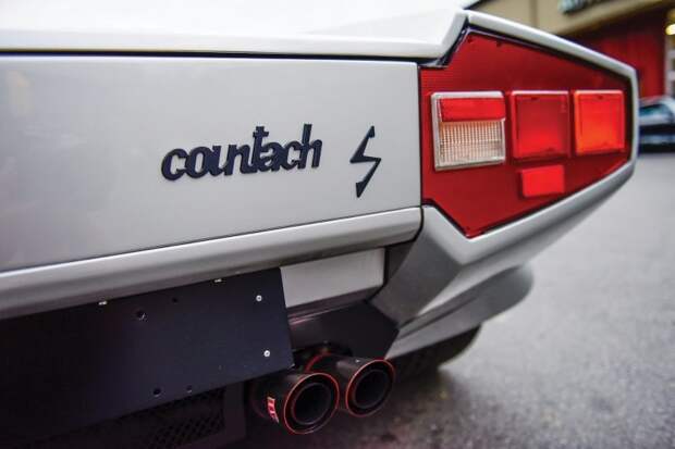 Полностью восстановленный Lamborghini Countach II 1981 года lamborghini, авто, автоаукцион, автомобили, олдтаймер, ретро авто, спорткар, суперкар