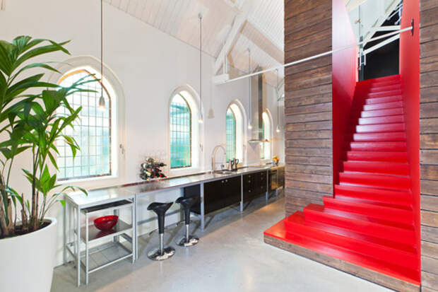 Церковь в Нидерландах переделали под дизайнерское жилье. ФОТО