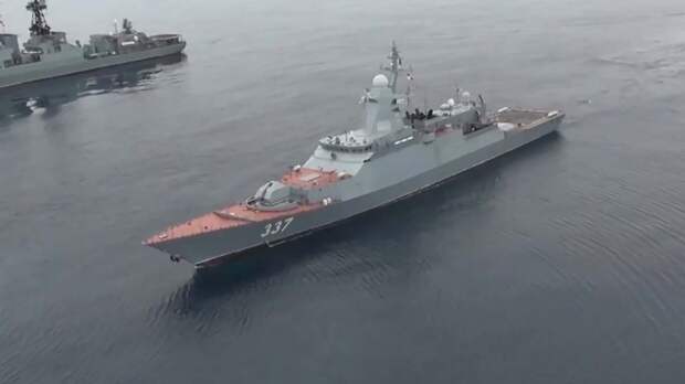 Российские корабли прибыли во Вьетнам