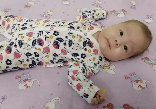 «У дочки есть все шансы ходить»: истории детей со СМА, первыми получивших помощь фонда «Круг добра»