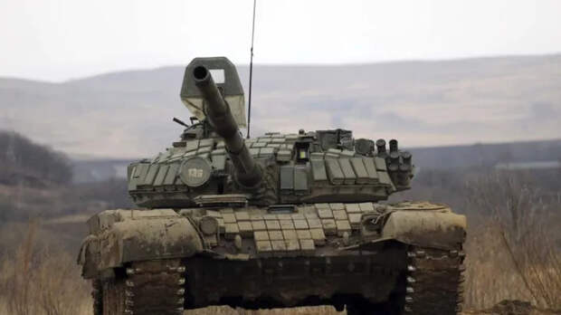 В "Ростехе" опровергли слухи о нехватке танков для армии России