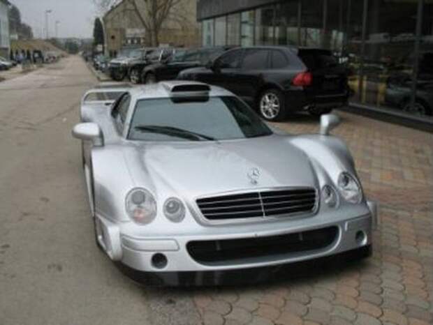 Топ 10 самых дорогих авто через интернет (41 фото) Топ 10 самых дорогих авто через интернет (41 фото)