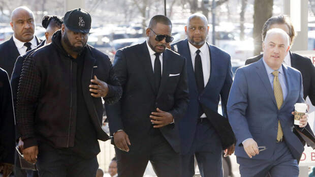 R. Kelly Back In Court For Aggravated Sexual Abuse Charges