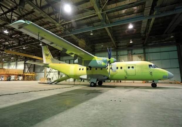 Министр обороны Ирана: иранский транспортный самолёт «Симорг» вскоре пополнит