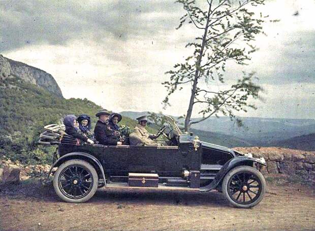 Автомобиль близ Ялты в 1911 г.: ретро автомобили, ретро фото, фото