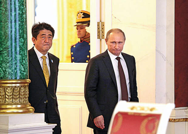 Владимир Путин, премьер министр Японии Синдзо Абэ|Фото: f2.pmo.ee