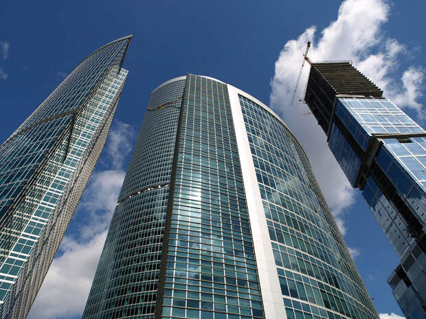 Россия. Москва. Башня на набережной C. Высота: 268,4 м. (NVO)