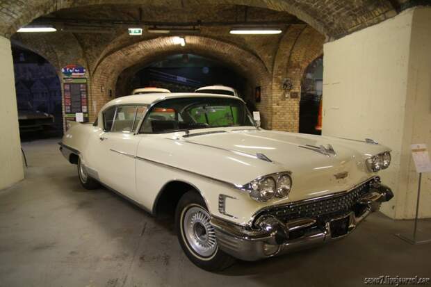 1958 Cadillac Eldorado автомузей, будапешт, венгрия, музей, олдтаймер, ретро автомобили