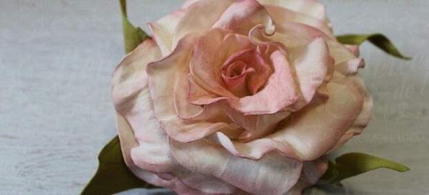 Классическая роза из фоамирана. Автор МК Колыбель искусства