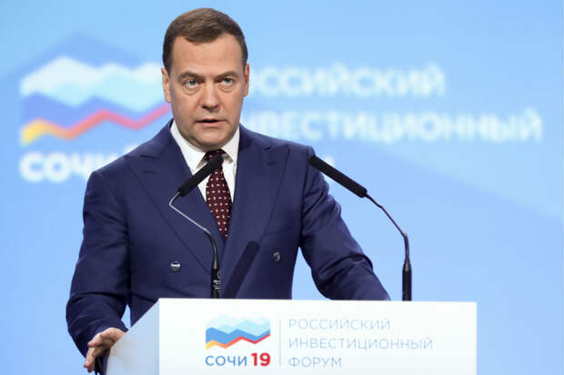 Фото: Михаил Терещенко/ТАСС Медведев: В России будет сформировано 12 макрорегионов