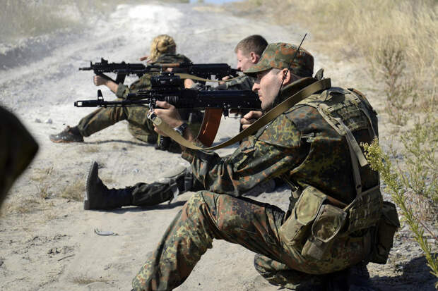 Бойцы украинского батальона, подозреваемые в пытках, готовы отстреливаться в случае штурма базы