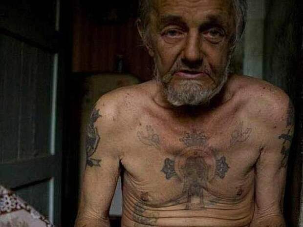 татуировки в старости 