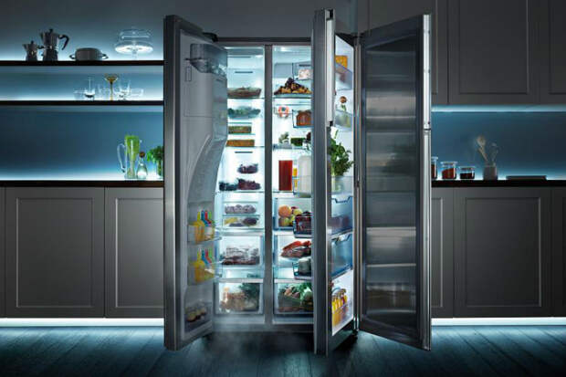Ужасный запах в холодильнике? Срочно принимаем меры!