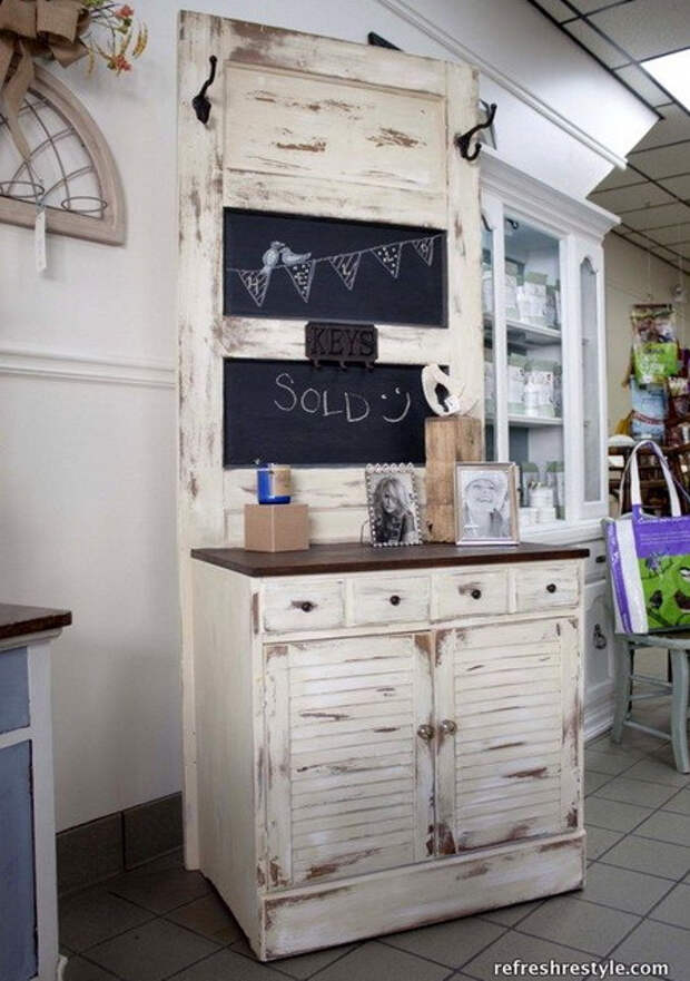 vintage-furniture-from-repurposed-doors5-11 (450x640, 228Kb)