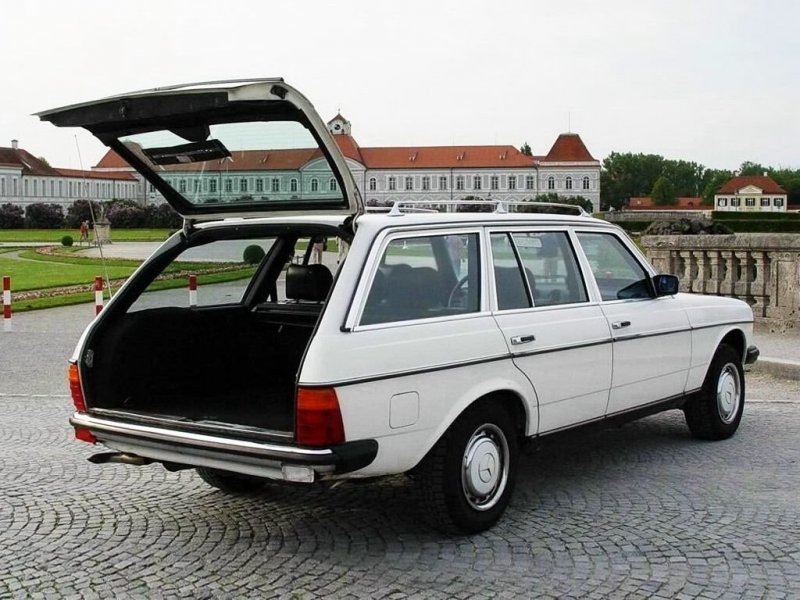 Mercedes-Benz S123: сарай, который смог