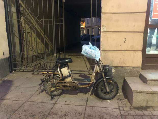 В Петербурге планируют ужесточить требования к курьерам