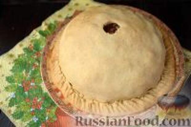 Фото к рецепту: Пирог с мясом и рисом (а-ля курник)