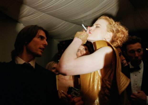 Том Круз и Николь Кидман на вечеринке Vanity Fair Oscar, Западный Голливуд, март 2000 года. Автор: Jonathan Becker.