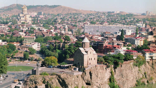 Панорама Тбилиси. Архивное фото