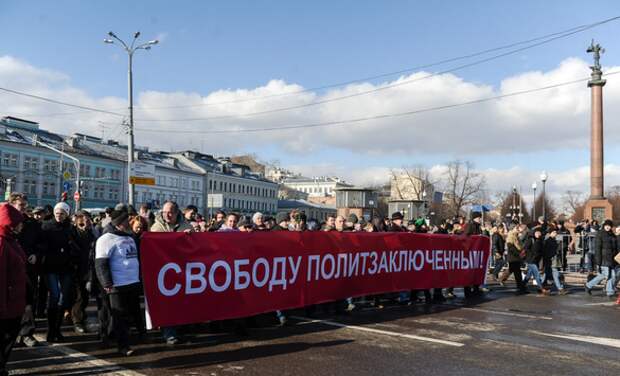 Как пятая колонна прошла по Москве в память Немцова (ФОТОРЕПОРТАЖ) | Продолжение проекта &quot;Русская Весна&quot;