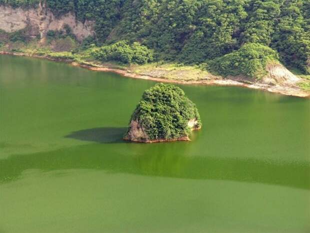 Одно в одном — дивная «матрешка» из озер и островов, созданная природой