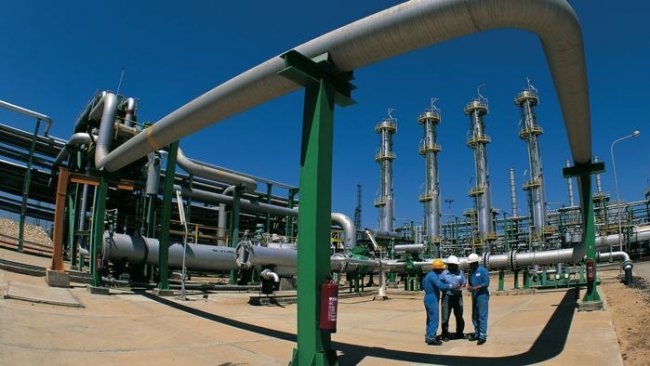 Прощайте, нефтедоллары. Страны Залива изучают вопрос об отходе от американской валюты ( La Stampa)