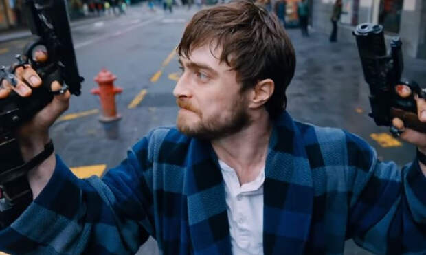 Дэниел Рэдклифф жалуется, что его постоянно путают с Элайджей Вудом