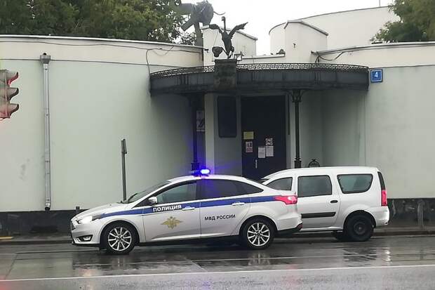 Хулиганы ограбили супермаркет на Дмитровском шоссе