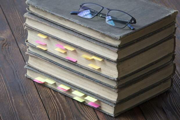 Популярная юмористка рассказала о мечте о доме с библиотекой