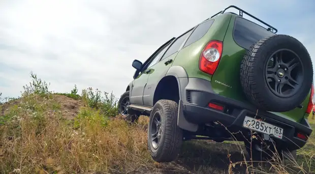 Появились первые фото и характеристики лимитированной версии Chevrolet Niva