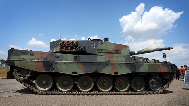 Работают в три смены, но людей не хватает: Концерн Rheinmetall озолотился из-за Украины – Die Welt