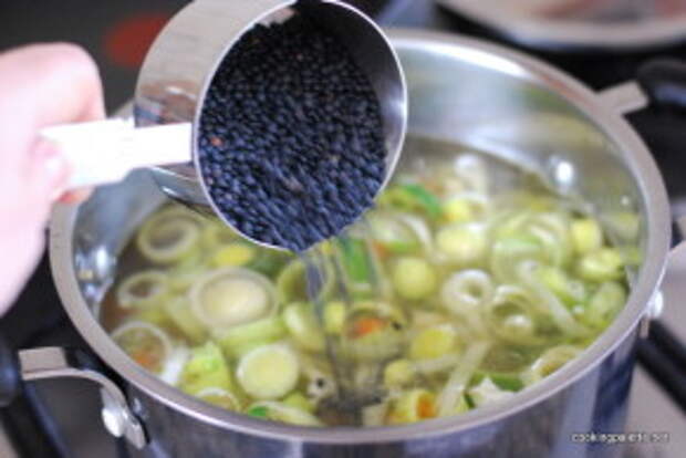 black lentil pumpkin soup  (7)