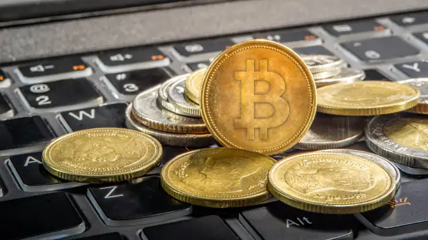 Цена биткоина упала ниже $40 тысяч