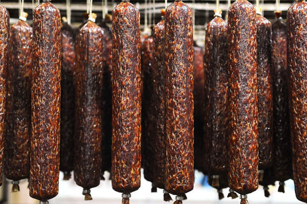 Обязательная маркировка мясной и колбасной продукции начнется в РФ с 1 марта