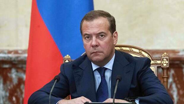 Председатель правительства РФ Дмитрий Медведев