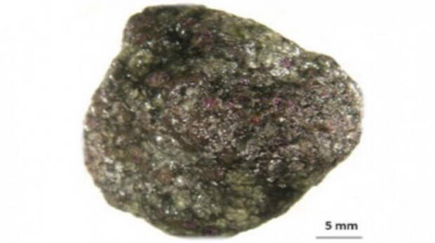 Udachnaya-rocks-590x330