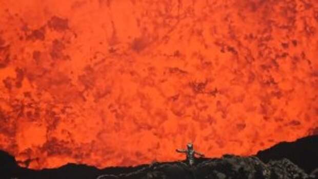 This Volcano Explorer Will Remind You to Be Thankful that You Work Inside