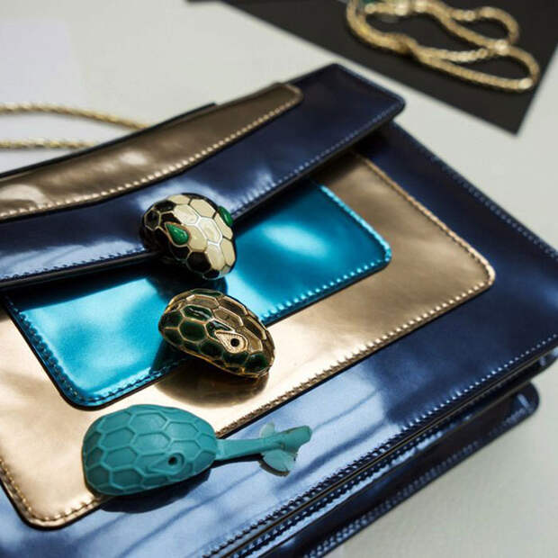 Секреты мастерства: как делают стильные сумочки Bulgari