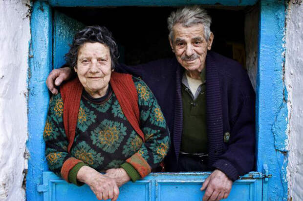 Книга «Голубые зоны»: о правилах долголетия тех, кто живёт дольше всех