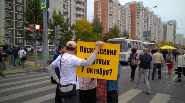 судья над навальным. 06. суд над навальным. жена навального. навальный в марьино.