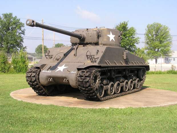 Танк «Шерман» – самый массовый американский танк времён Второй Мировой войны