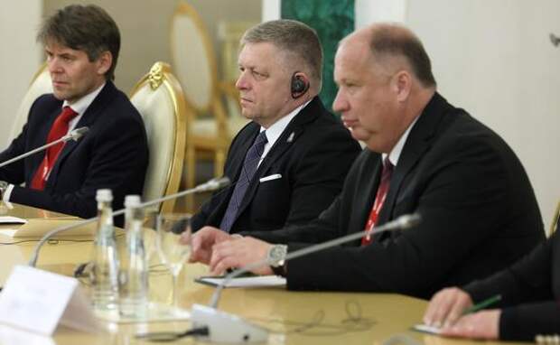 Фицо: Словакия передала Украине боеспособную военную технику, а не металлолом