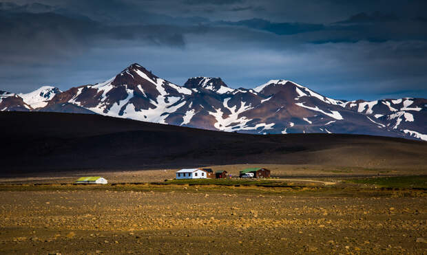 i-fell-in-love-with-iceland-but-its-a-complicated-relationship-14__880