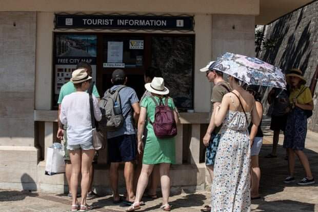 Котор и Дубровник уничтожается туризмом