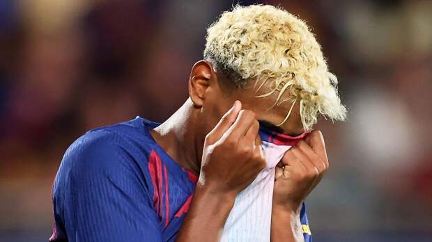 «Барселона» проиграла «Атлетико» на «Камп Ноу» впервые за 20 лет