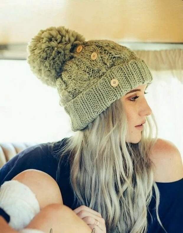 Как с комфортом пережить зиму: 14 отличных вязаных шапок