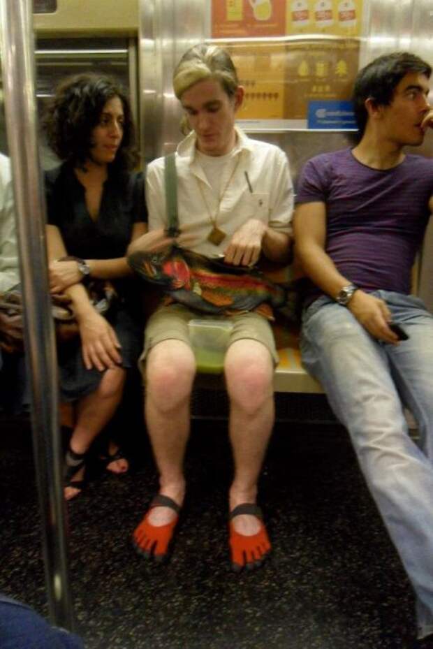 1377250202_subway_freaks_08.jpg
