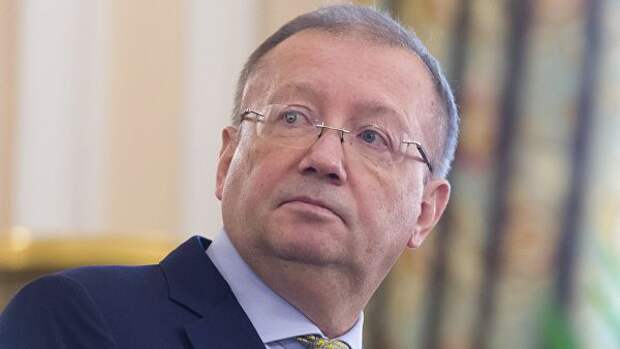 Посол РФ в Великобритании Александр Яковенко во время пресс-конференции в Лондоне